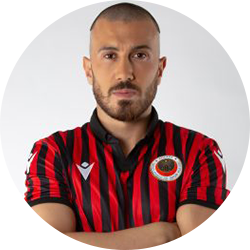 Mustafa �e�eno�lu